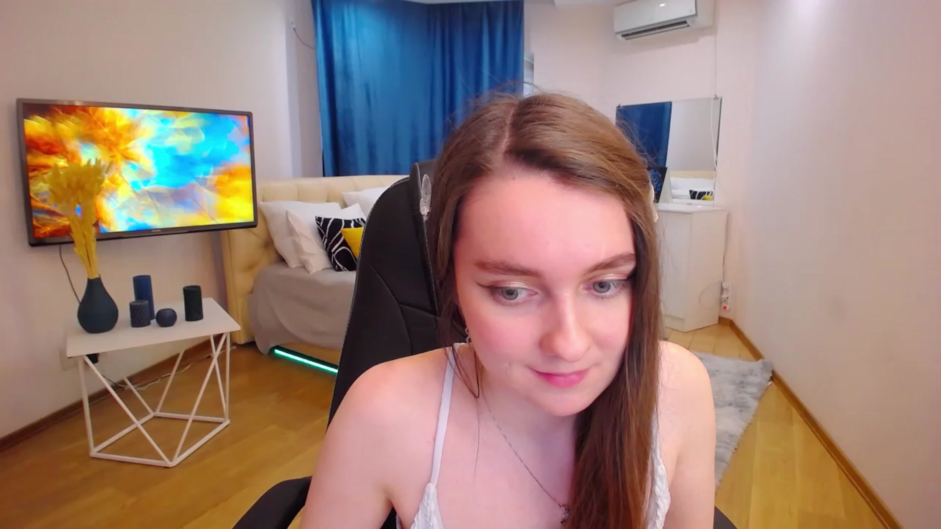 Gallery image thumbnail from Milim_Nava's myfreecams stream on, 06/27/2023, 14:58 image 1 of 20