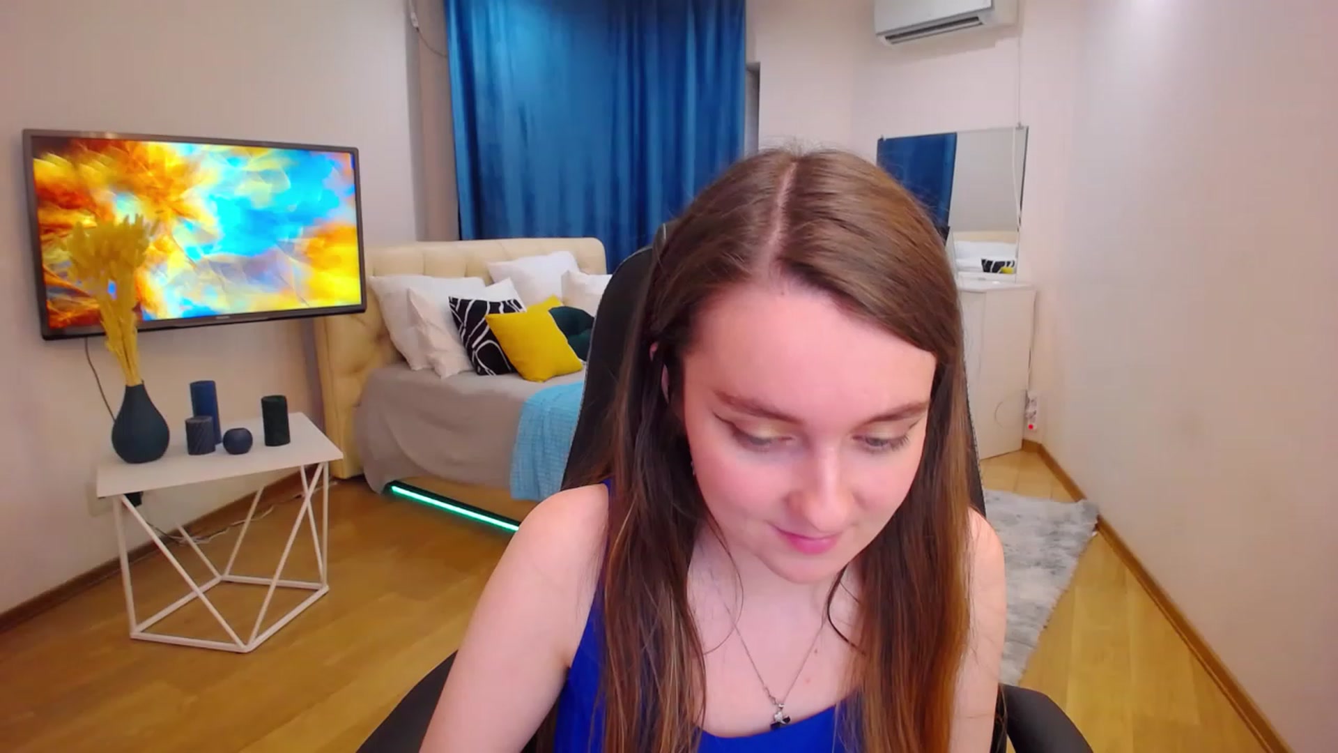 Gallery image thumbnail from Milim_Nava's myfreecams stream on, 06/27/2023, 16:32 image 16 of 20