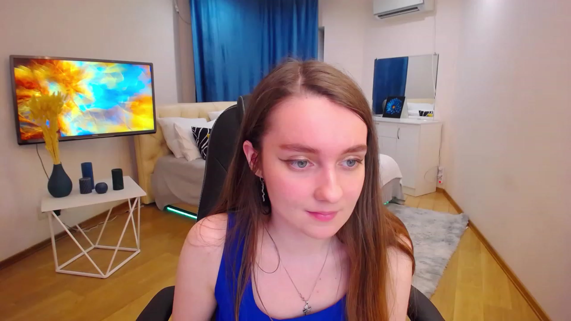 Gallery image thumbnail from Milim_Nava's myfreecams stream on, 06/27/2023, 16:32 image 10 of 20