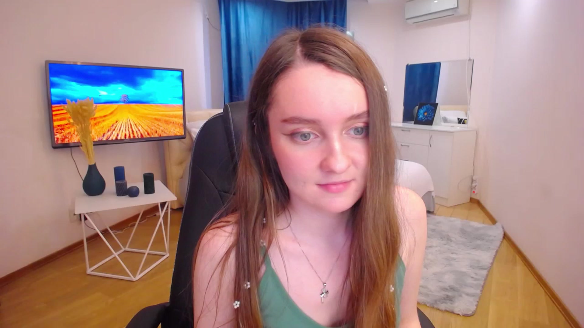 Gallery image thumbnail from Milim_Nava's myfreecams stream on, 07/06/2023, 06:47 image 3 of 20