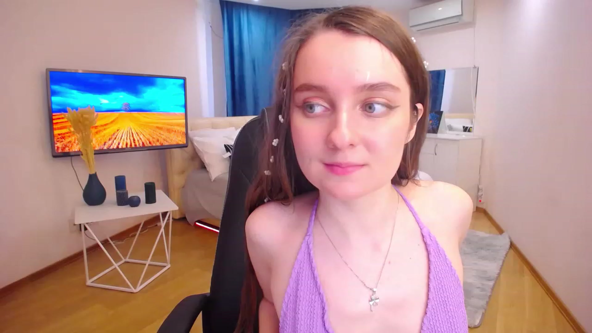 Gallery image thumbnail from Milim_Nava's myfreecams stream on, 07/06/2023, 09:46 image 8 of 20