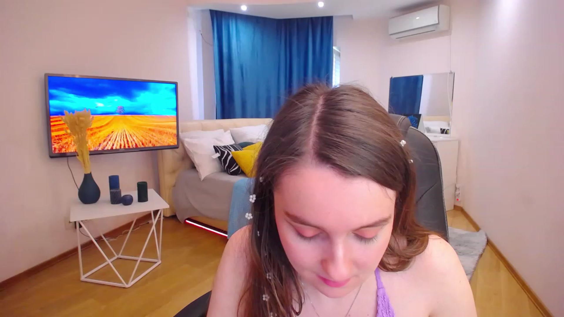 Gallery image thumbnail from Milim_Nava's myfreecams stream on, 07/06/2023, 09:46 image 12 of 20