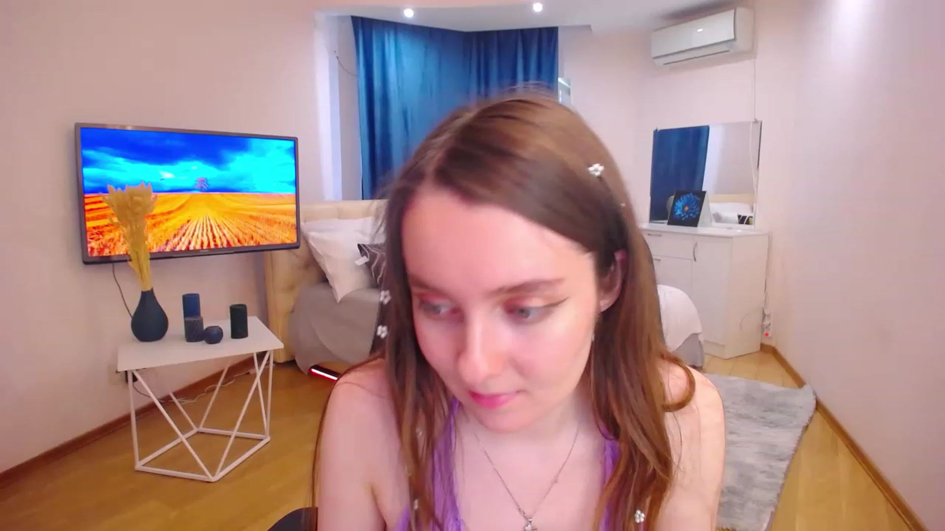 Gallery image thumbnail from Milim_Nava's myfreecams stream on, 07/06/2023, 09:46 image 14 of 20