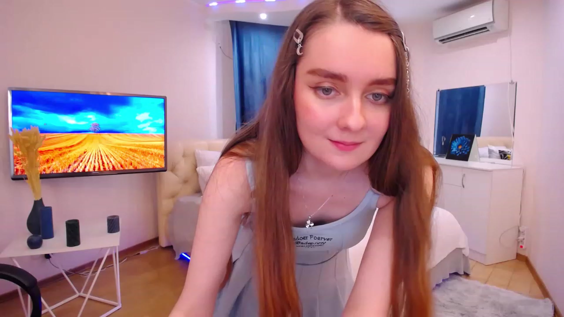 Gallery image thumbnail from Milim_Nava's myfreecams stream on, 07/09/2023, 11:40 image 17 of 20
