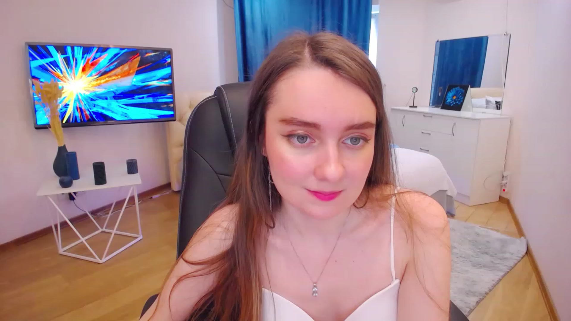 Gallery image thumbnail from Milim_Nava's myfreecams stream on, 07/11/2023, 07:25 image 12 of 20