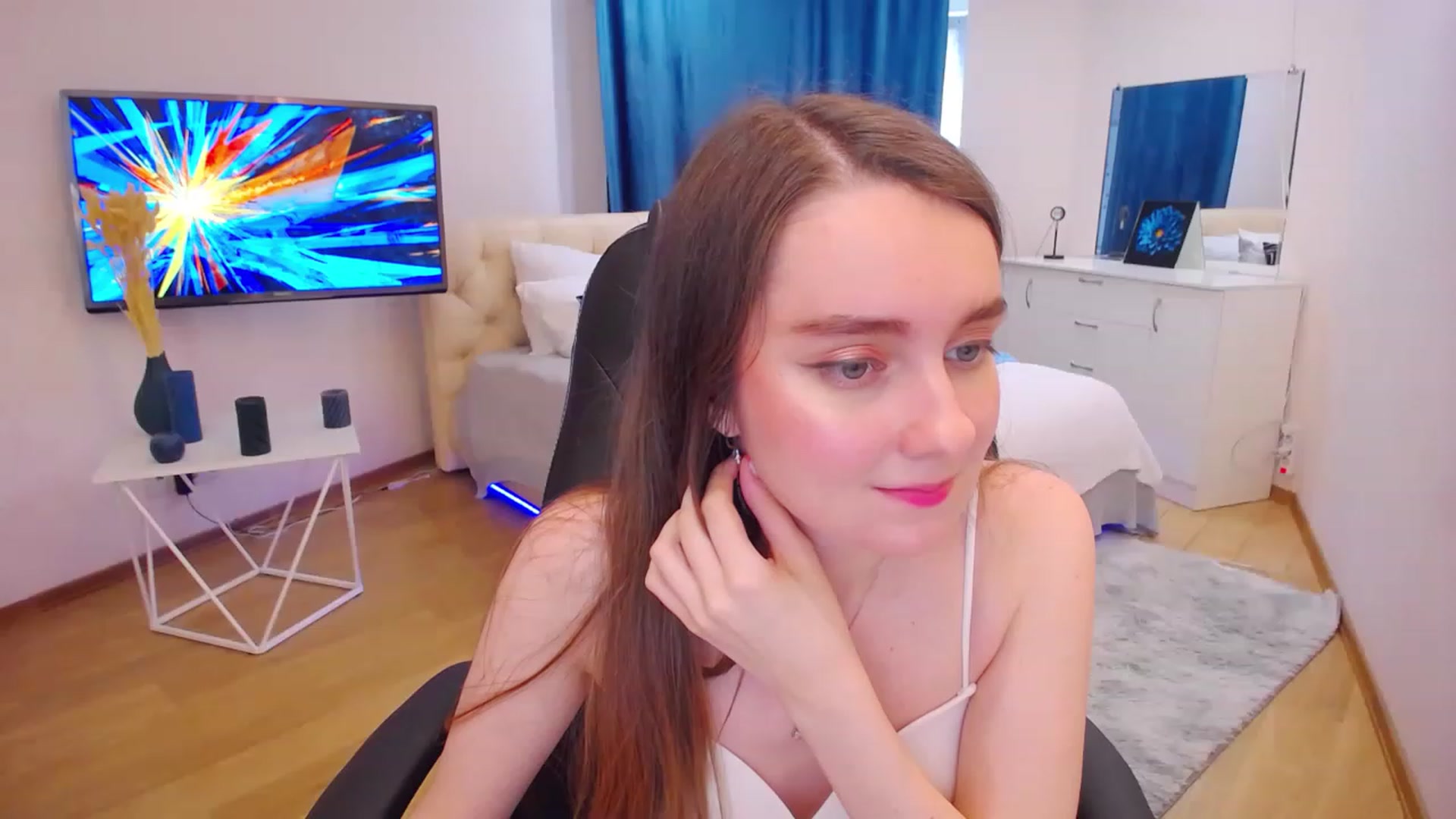 Gallery image thumbnail from Milim_Nava's myfreecams stream on, 07/11/2023, 07:25 image 17 of 20