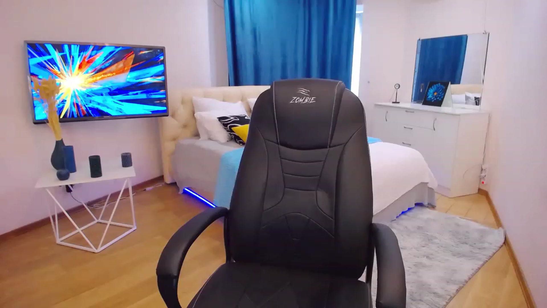 Gallery image thumbnail from Milim_Nava's myfreecams stream on, 07/11/2023, 07:25 image 13 of 20