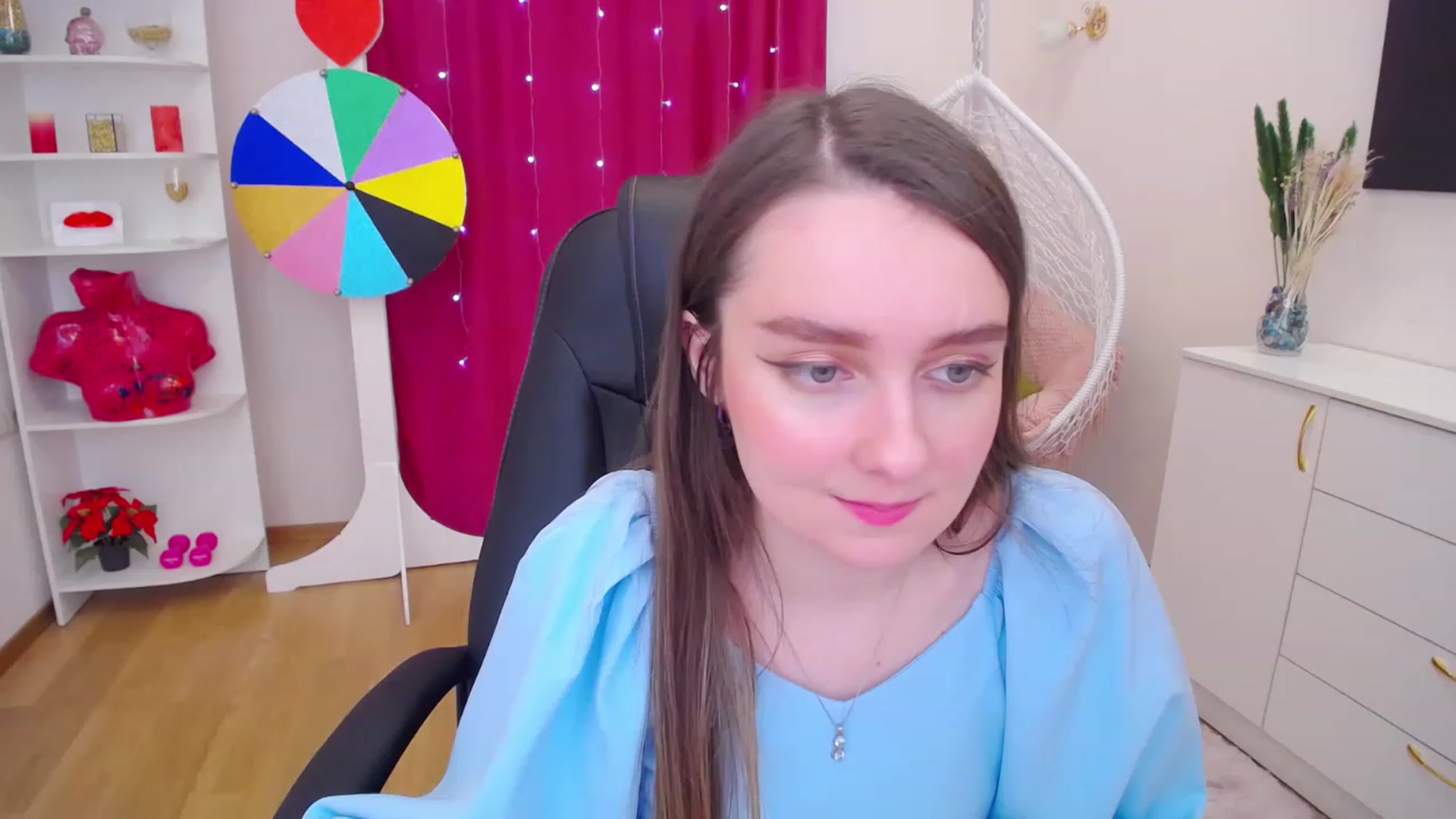 Gallery image thumbnail from Milim_Nava's myfreecams stream on, 07/13/2023, 08:37 image 3 of 20
