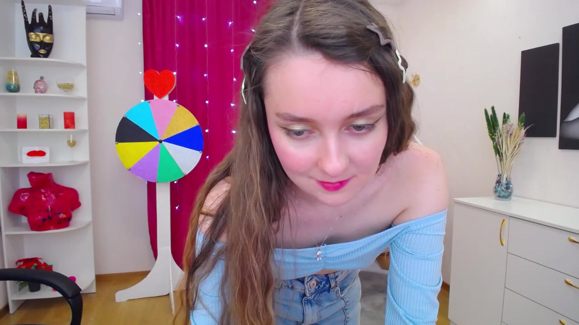 Gallery image thumbnail from Milim_Nava's myfreecams stream on, 07/15/2023, 11:14 image 14 of 20