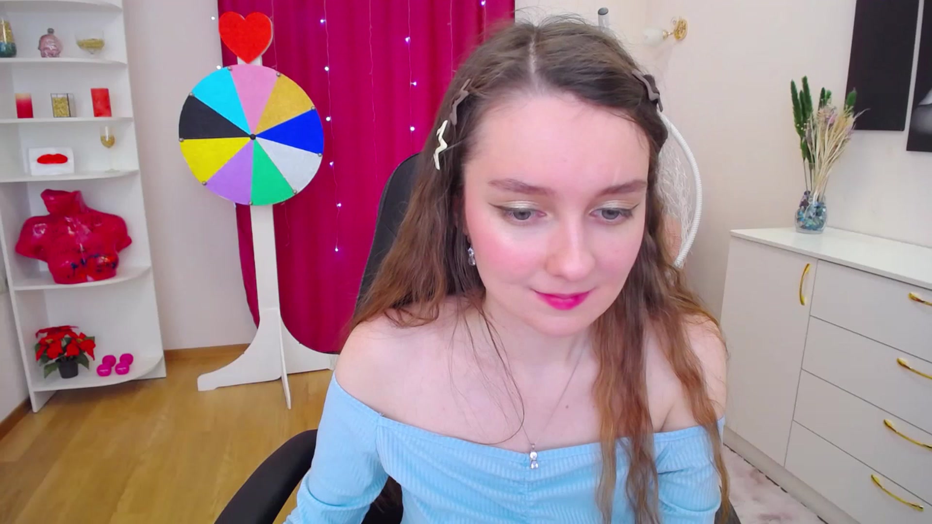 Gallery image thumbnail from Milim_Nava's myfreecams stream on, 07/15/2023, 11:14 image 3 of 20