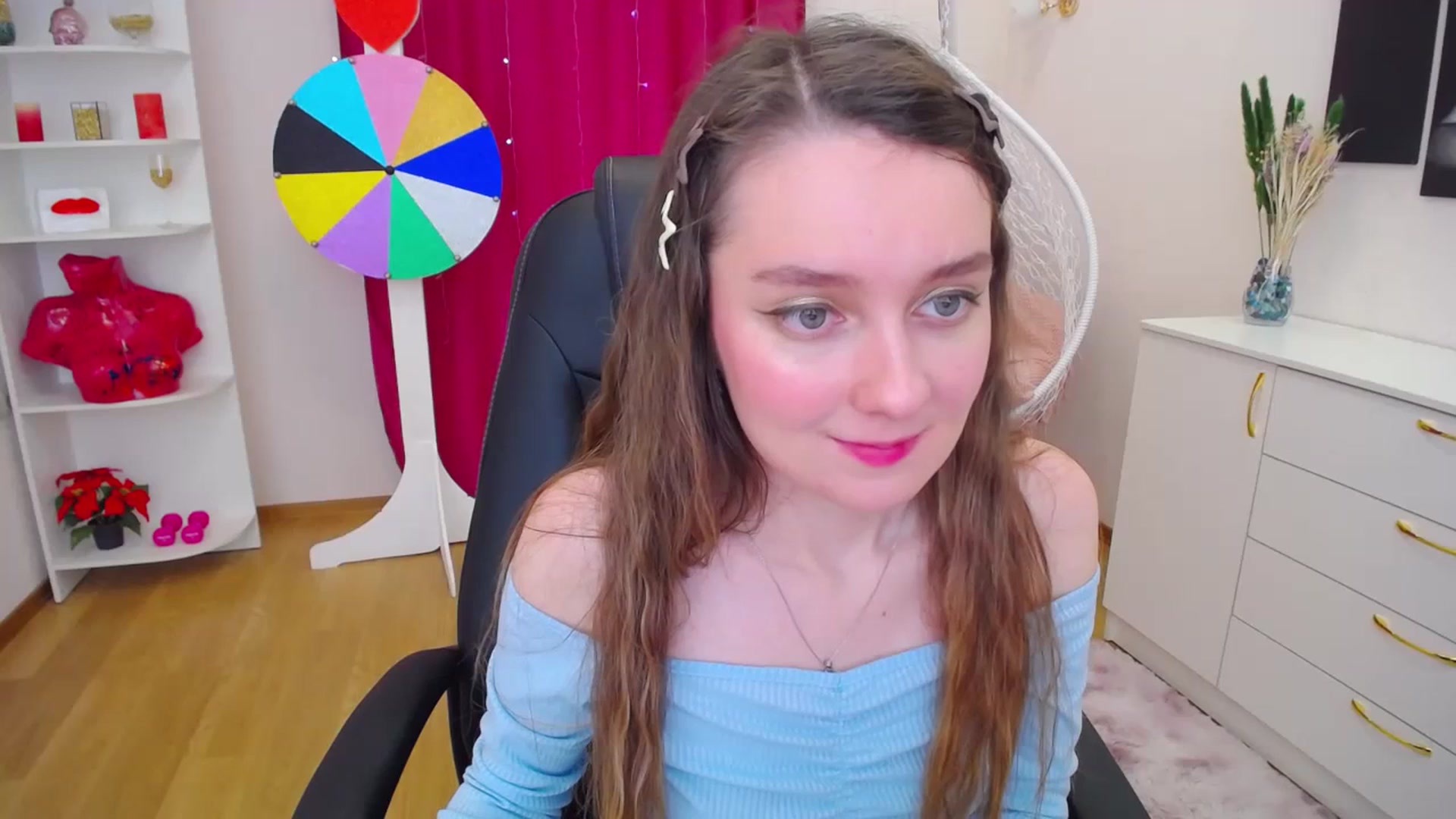 Gallery image thumbnail from Milim_Nava's myfreecams stream on, 07/15/2023, 11:14 image 20 of 20