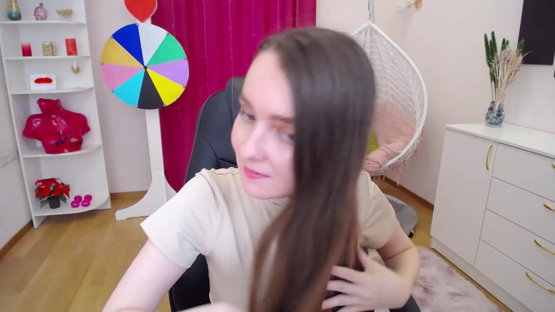 Gallery image thumbnail from Milim_Nava's myfreecams stream on, 07/17/2023, 07:29 image 4 of 20
