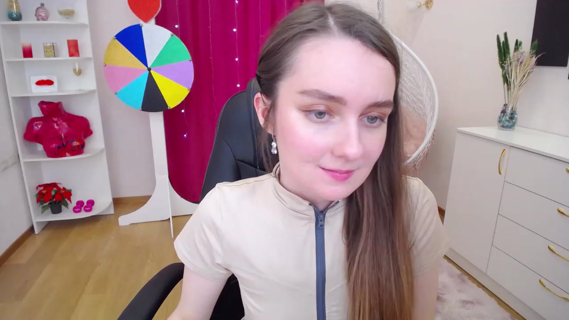 Gallery image thumbnail from Milim_Nava's myfreecams stream on, 07/17/2023, 07:29 image 15 of 20