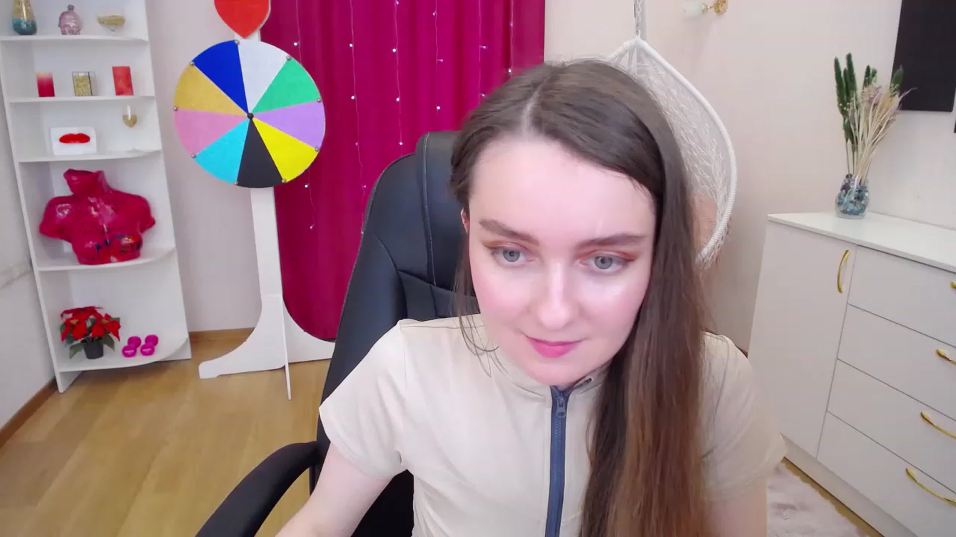 Gallery image thumbnail from Milim_Nava's myfreecams stream on, 07/17/2023, 07:29 image 8 of 20