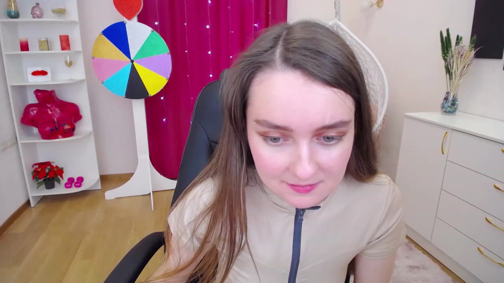 Gallery image thumbnail from Milim_Nava's myfreecams stream on, 07/17/2023, 07:29 image 14 of 20