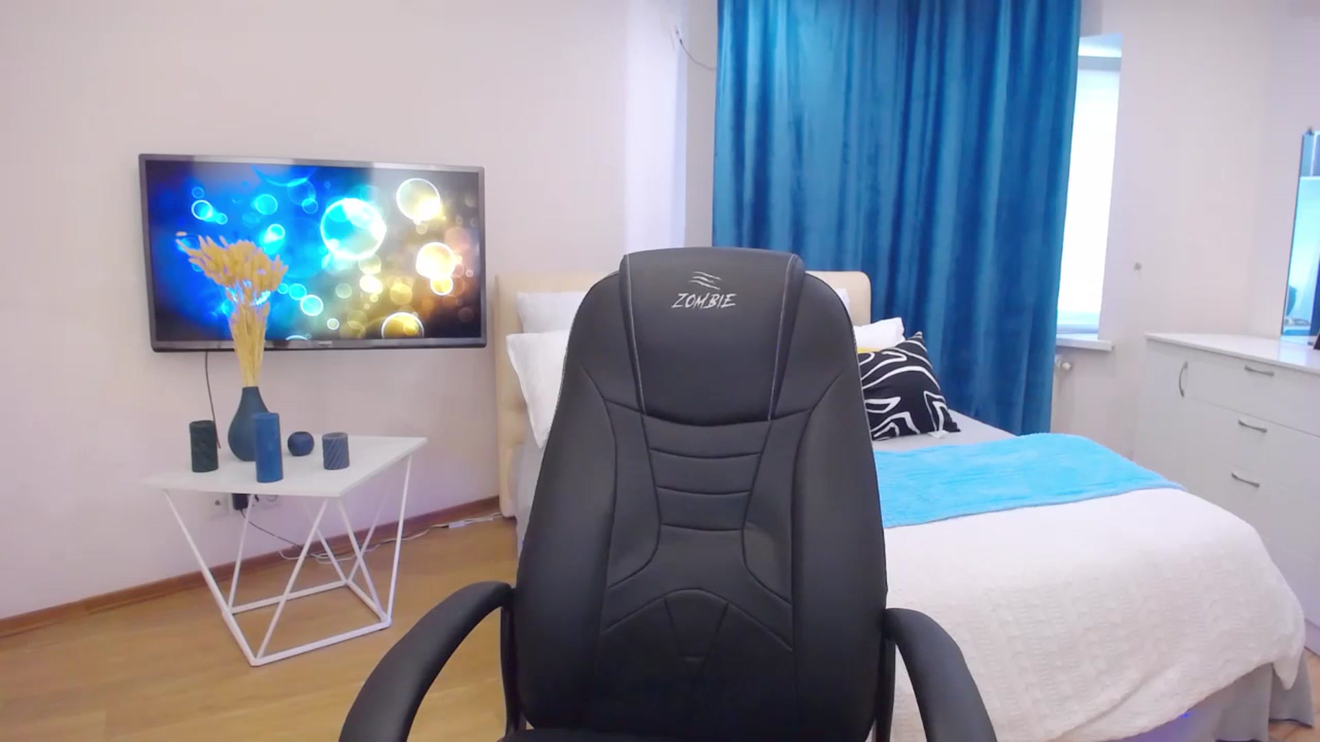 Gallery image thumbnail from Milim_Nava's myfreecams stream on, 07/18/2023, 08:08 image 14 of 20