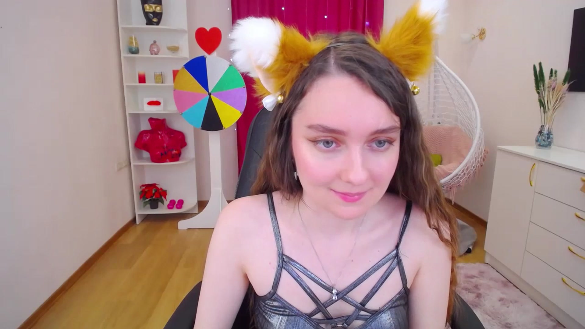 Gallery image thumbnail from Milim_Nava's myfreecams stream on, 07/19/2023, 09:23 image 3 of 20