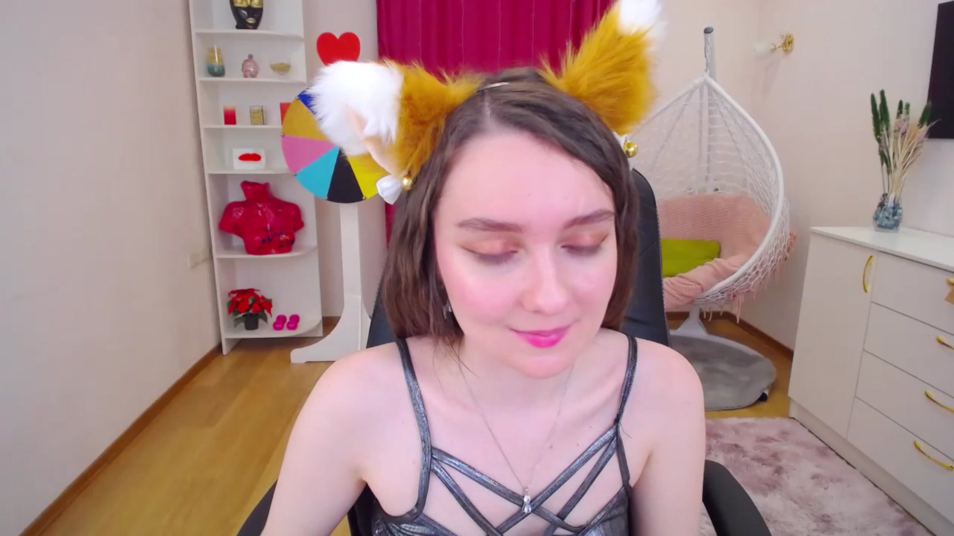 Gallery image thumbnail from Milim_Nava's myfreecams stream on, 07/19/2023, 09:52 image 19 of 20
