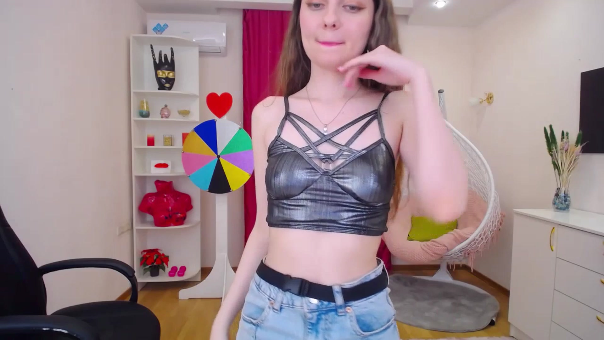 Gallery image thumbnail from Milim_Nava's myfreecams stream on, 07/19/2023, 09:52 image 14 of 20