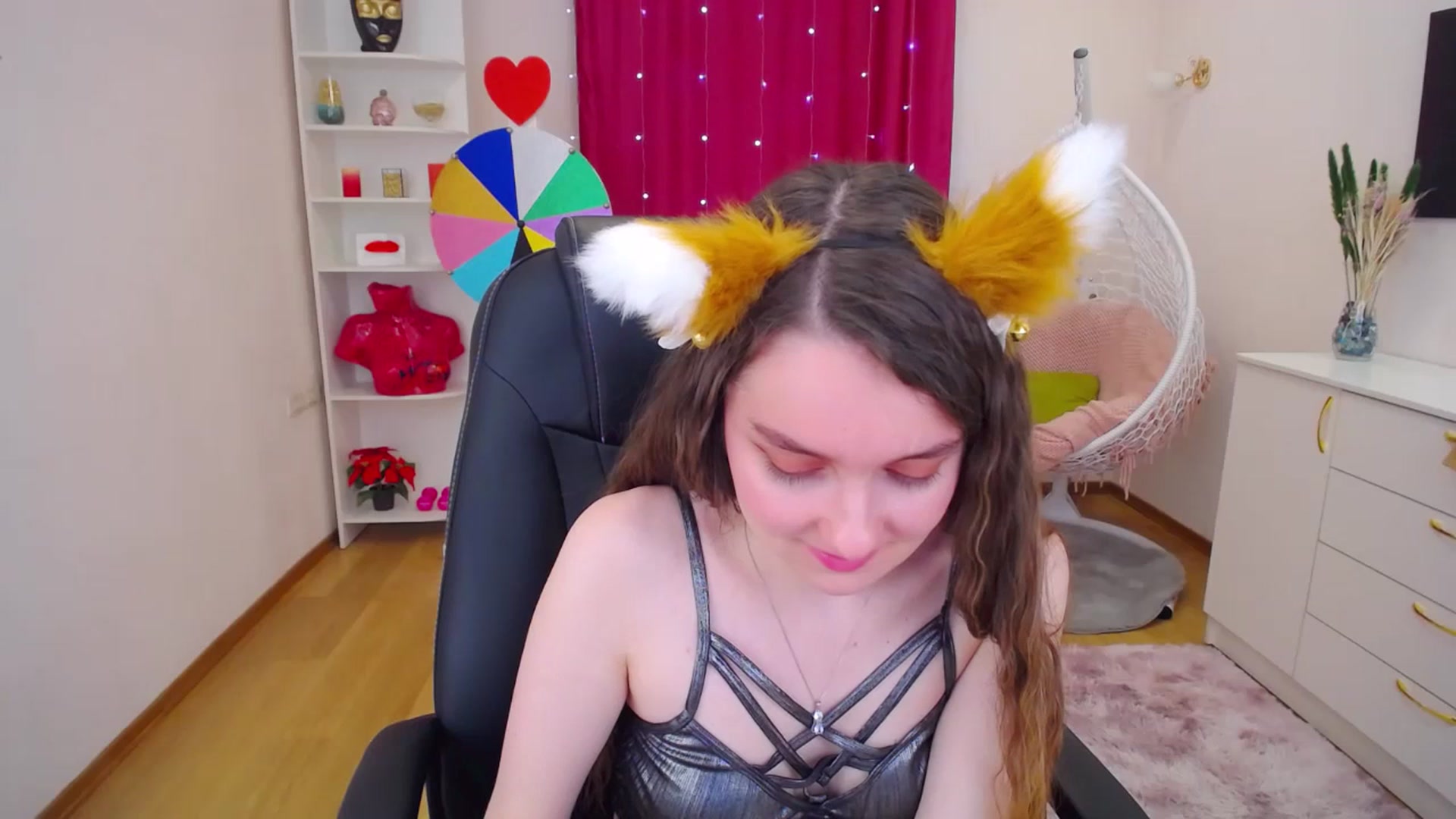 Gallery image thumbnail from Milim_Nava's myfreecams stream on, 07/19/2023, 09:52 image 7 of 20