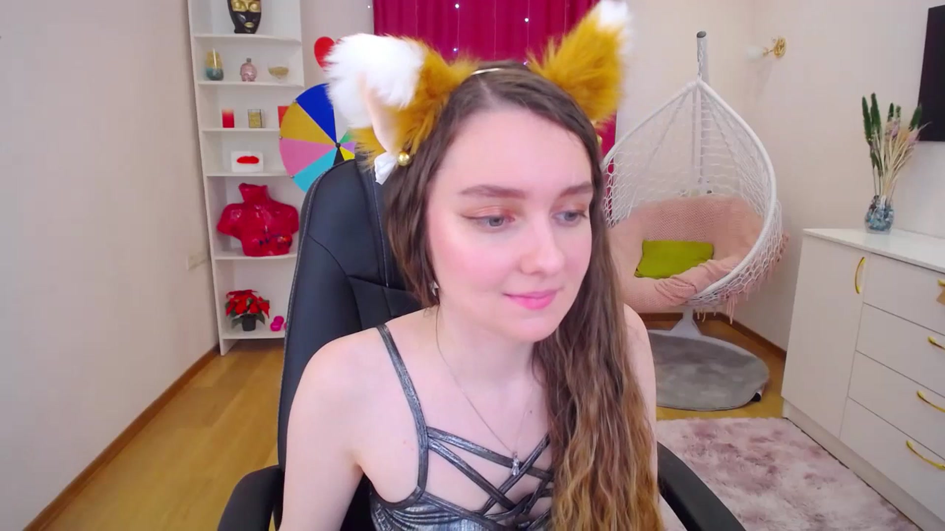 Gallery image thumbnail from Milim_Nava's myfreecams stream on, 07/19/2023, 09:52 image 4 of 20