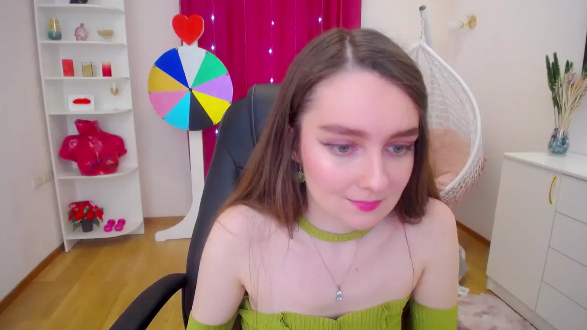 Gallery image thumbnail from Milim_Nava's myfreecams stream on, 07/24/2023, 11:00 image 2 of 20