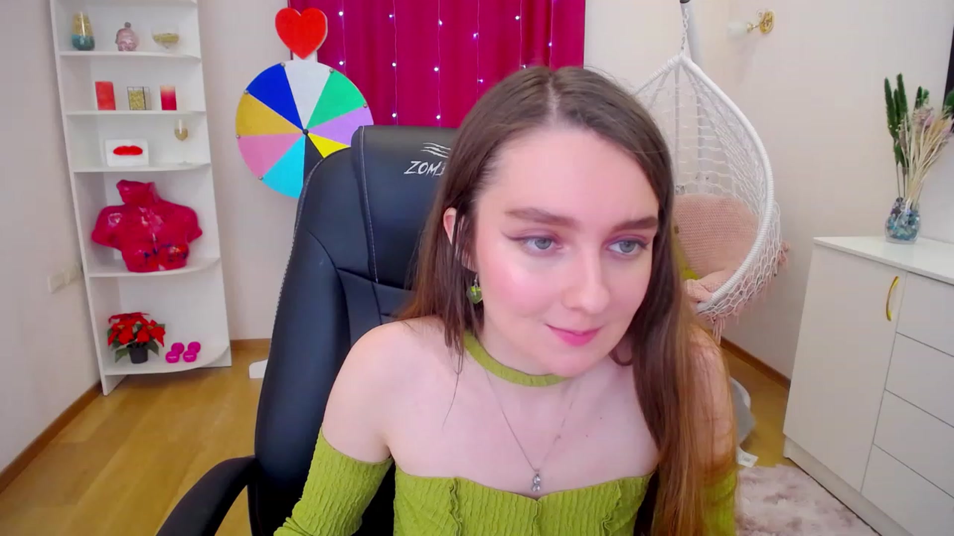 Gallery image thumbnail from Milim_Nava's myfreecams stream on, 07/24/2023, 16:30 image 16 of 20