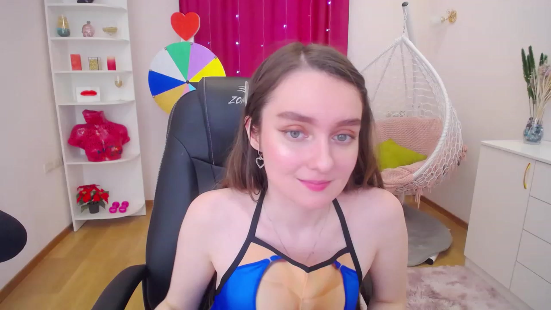 Gallery image thumbnail from Milim_Nava's myfreecams stream on, 07/26/2023, 06:48 image 9 of 20