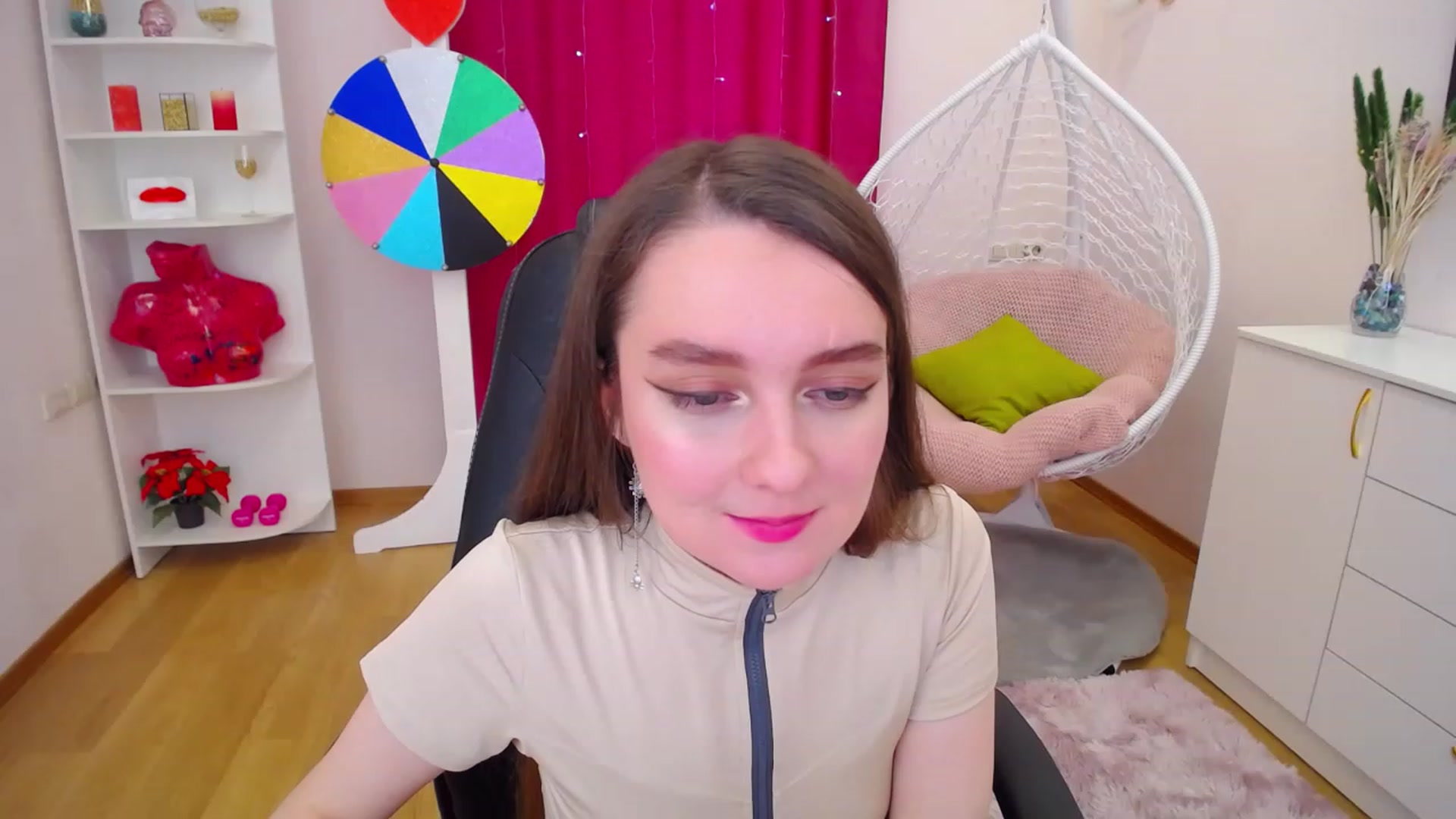 Gallery image thumbnail from Milim_Nava's myfreecams stream on, 07/31/2023, 09:09 image 3 of 20