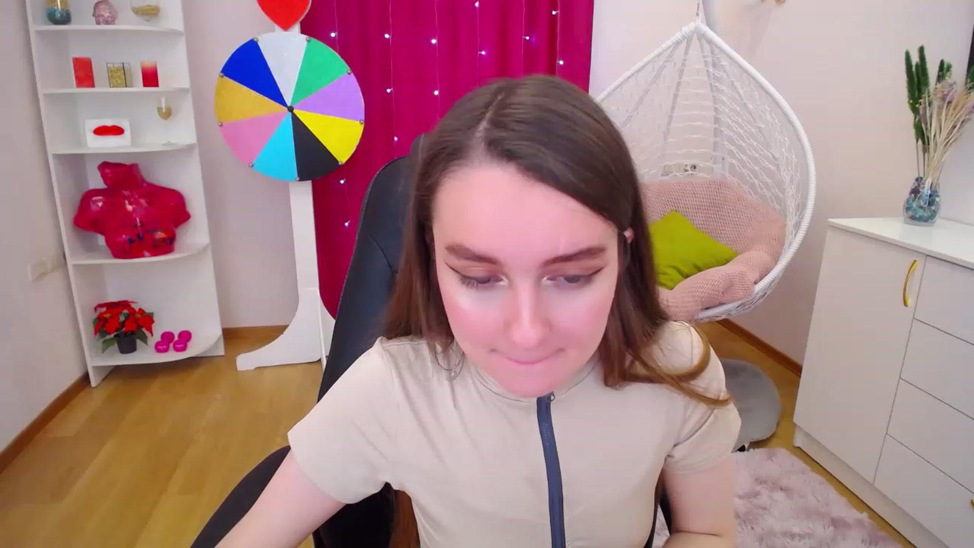 Gallery image thumbnail from Milim_Nava's myfreecams stream on, 07/31/2023, 09:09 image 7 of 20