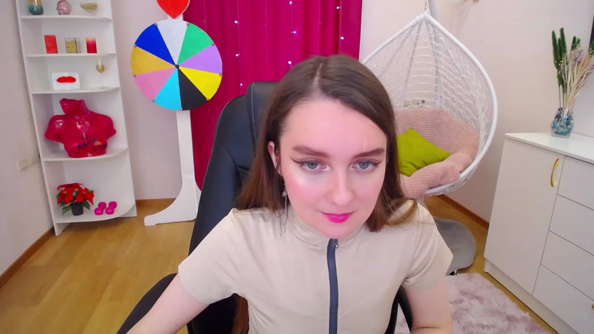 Gallery image thumbnail from Milim_Nava's myfreecams stream on, 07/31/2023, 09:09 image 5 of 20