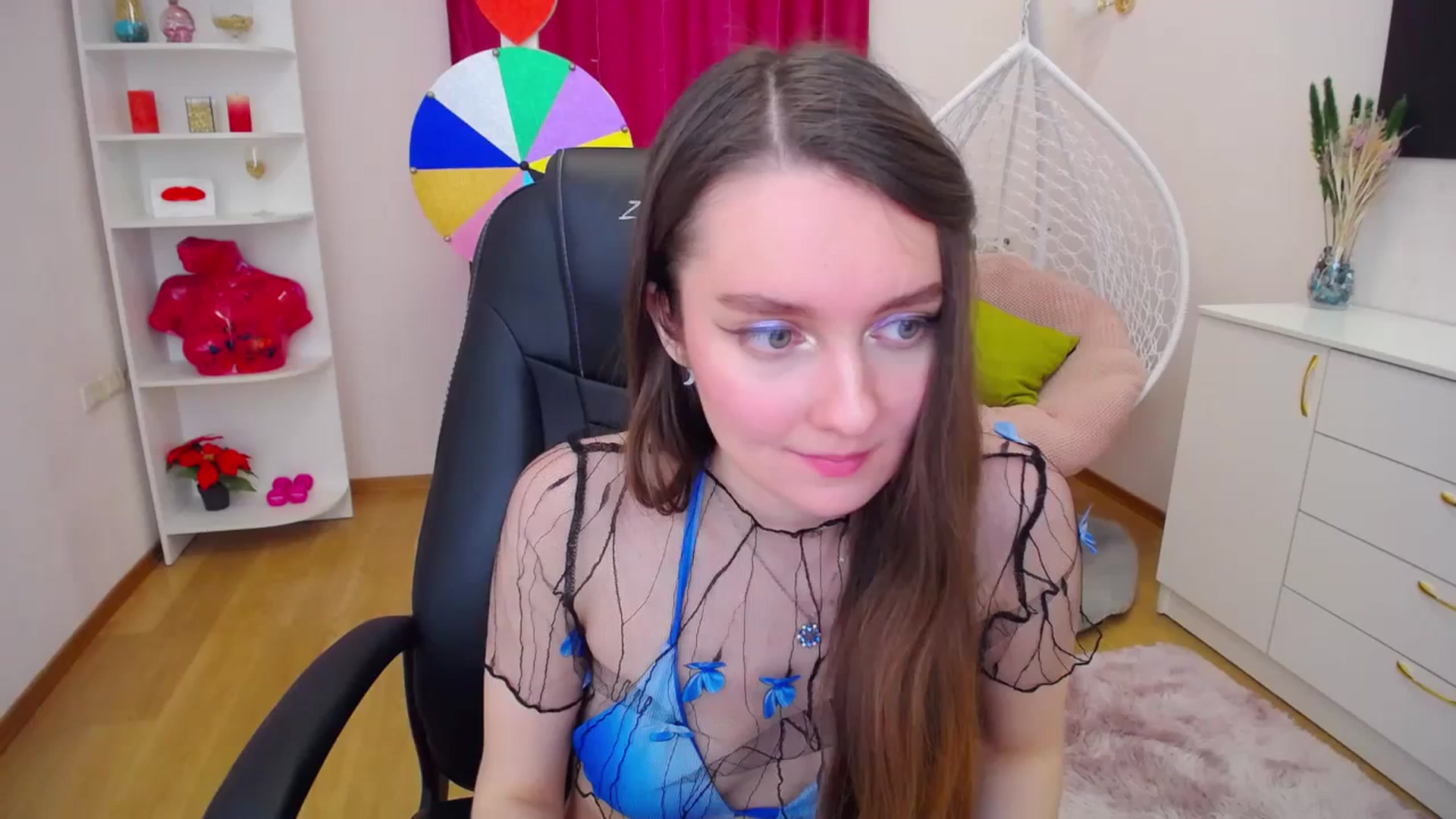 Gallery image thumbnail from Milim_Nava's myfreecams stream on, 09/13/2023, 06:29 image 13 of 20