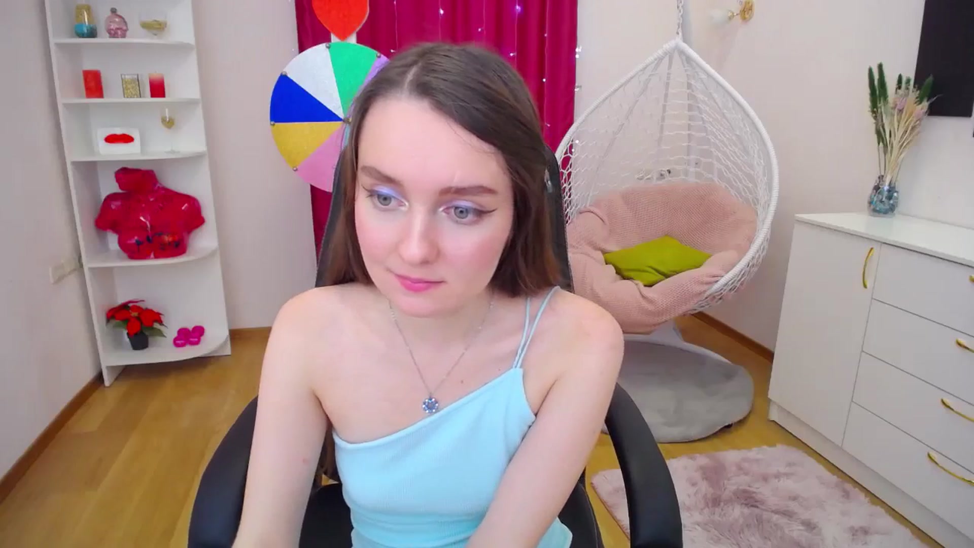 Gallery image thumbnail from Milim_Nava's myfreecams stream on, 09/13/2023, 09:30 image 16 of 20