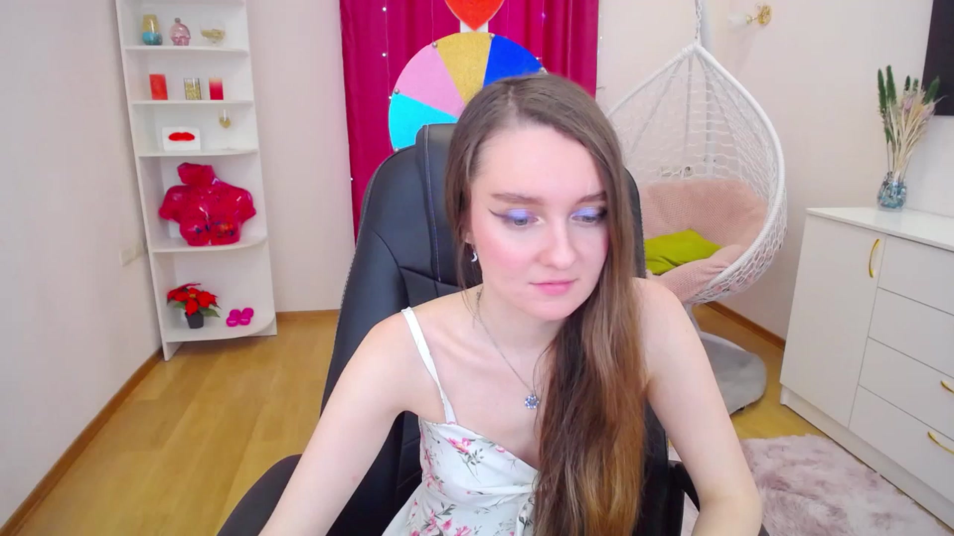 Gallery image thumbnail from Milim_Nava's myfreecams stream on, 09/15/2023, 07:16 image 3 of 20