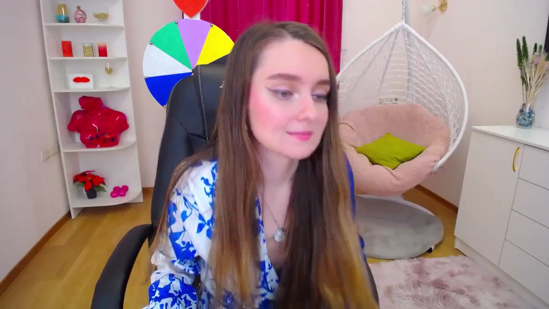 Gallery image thumbnail from Milim_Nava's myfreecams stream on, 09/20/2023, 07:33 image 11 of 20
