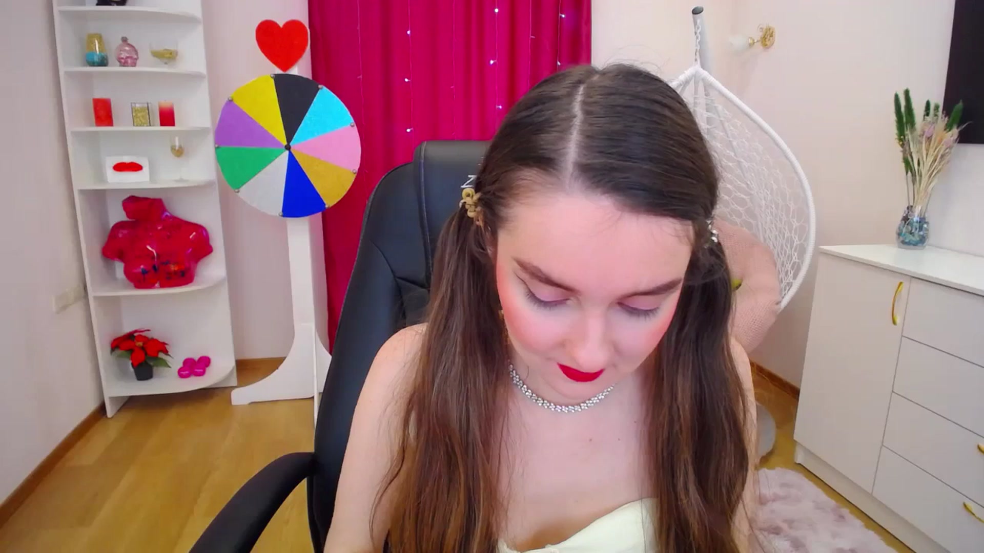 Gallery image thumbnail from Milim_Nava's myfreecams stream on, 09/23/2023, 11:27 image 19 of 20