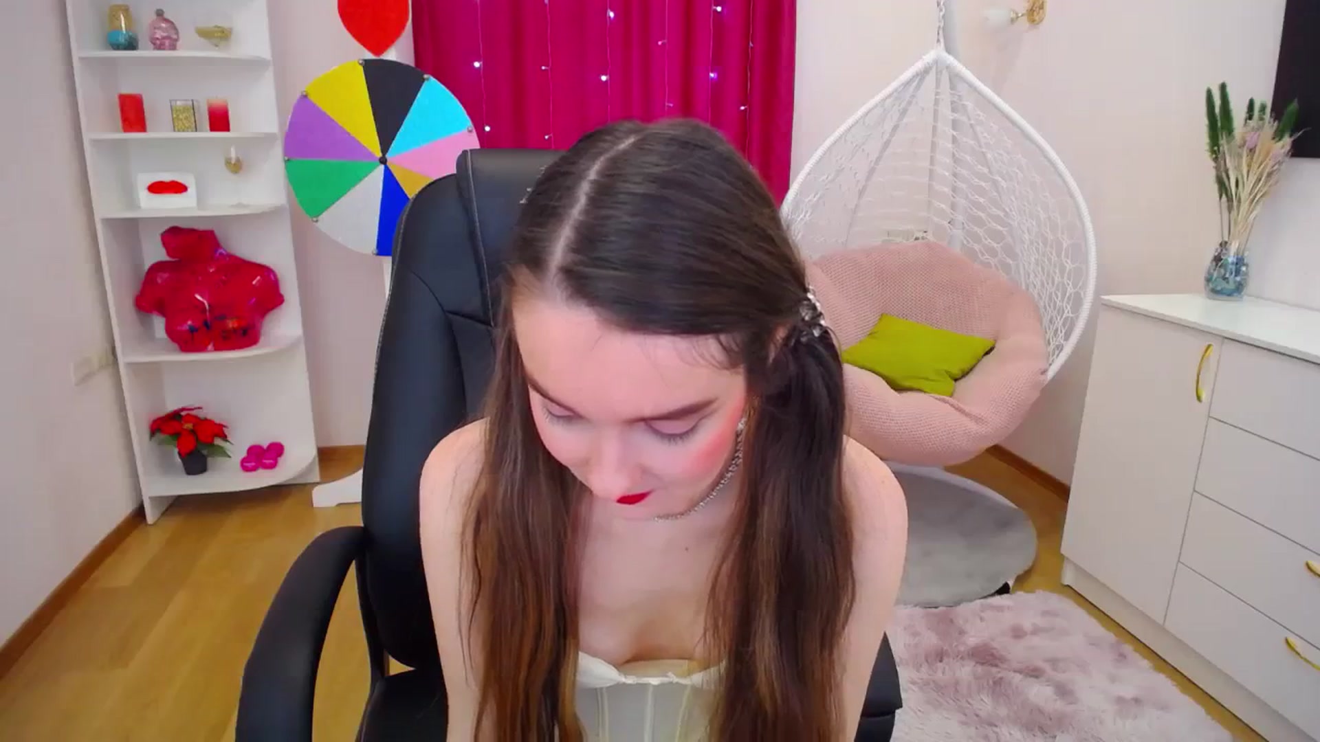 Gallery image thumbnail from Milim_Nava's myfreecams stream on, 09/23/2023, 11:27 image 12 of 20