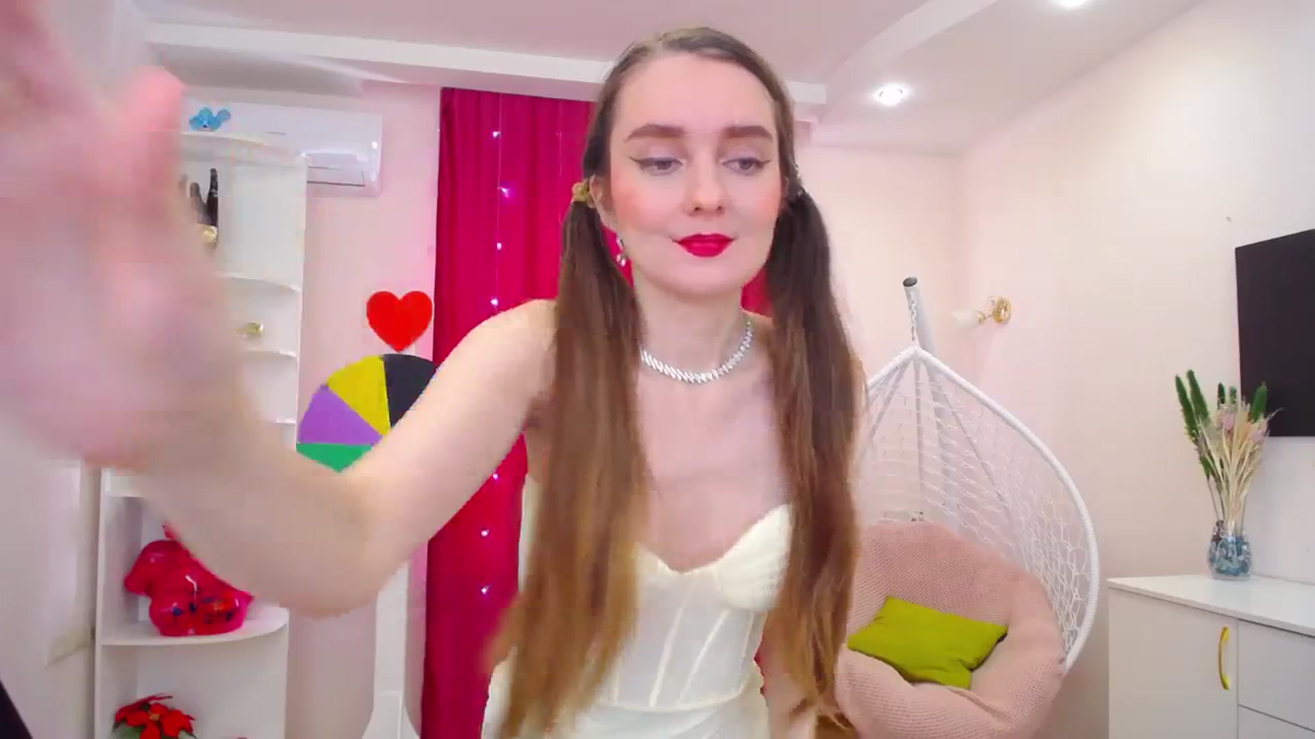 Gallery image thumbnail from Milim_Nava's myfreecams stream on, 09/23/2023, 12:18 image 9 of 20