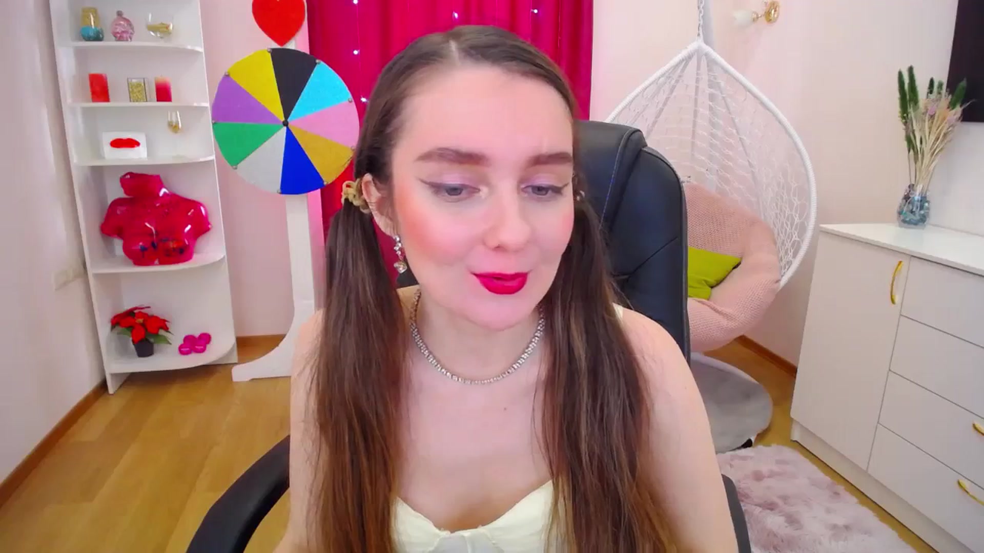 Gallery image thumbnail from Milim_Nava's myfreecams stream on, 09/23/2023, 12:18 image 16 of 20