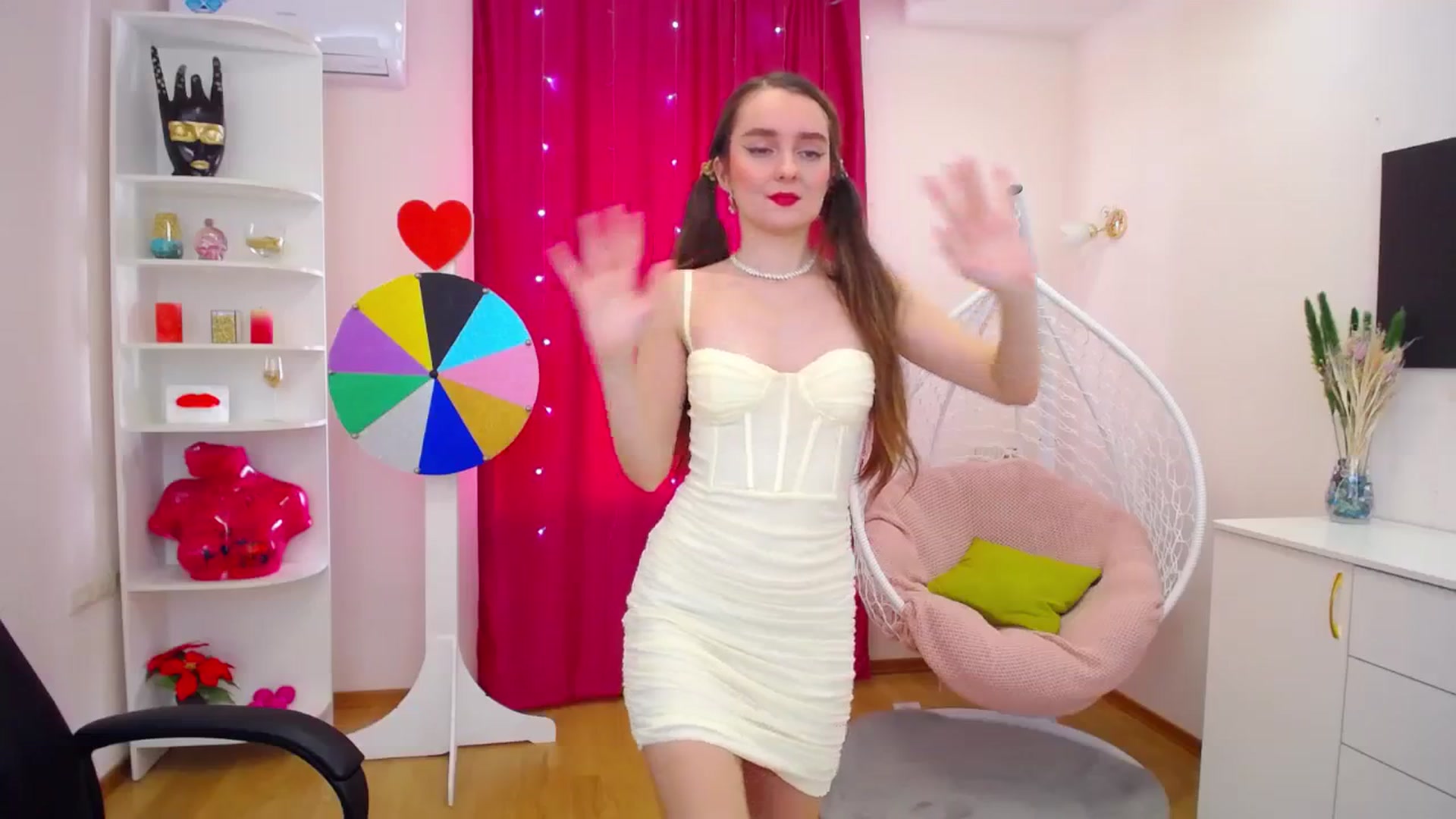 Gallery image thumbnail from Milim_Nava's myfreecams stream on, 09/23/2023, 12:18 image 13 of 20
