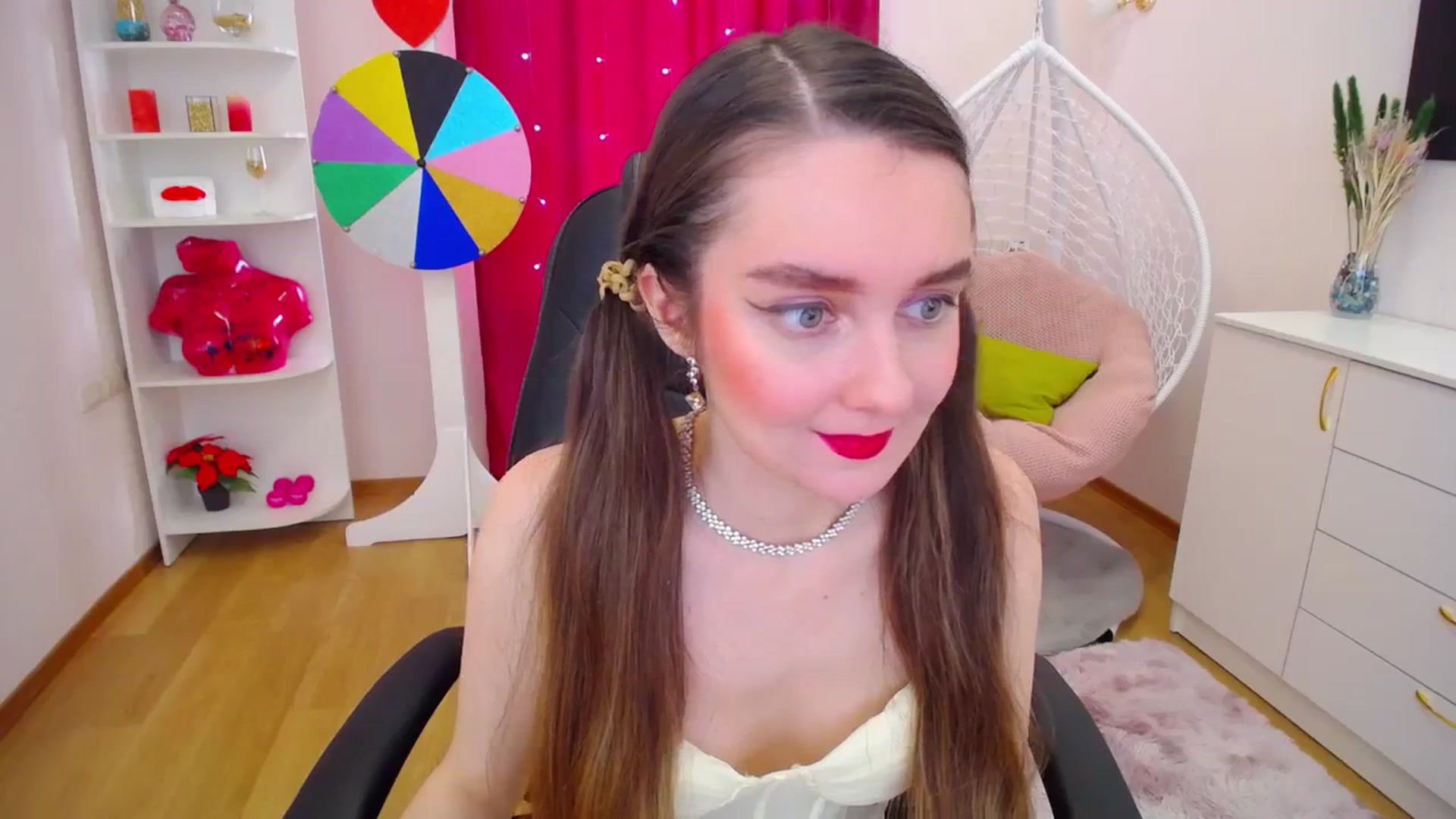 Gallery image thumbnail from Milim_Nava's myfreecams stream on, 09/23/2023, 12:18 image 6 of 20