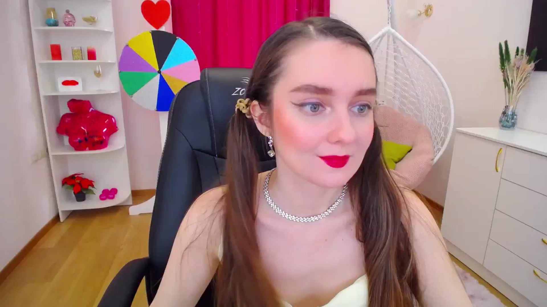 Gallery image thumbnail from Milim_Nava's myfreecams stream on, 09/23/2023, 12:18 image 1 of 20