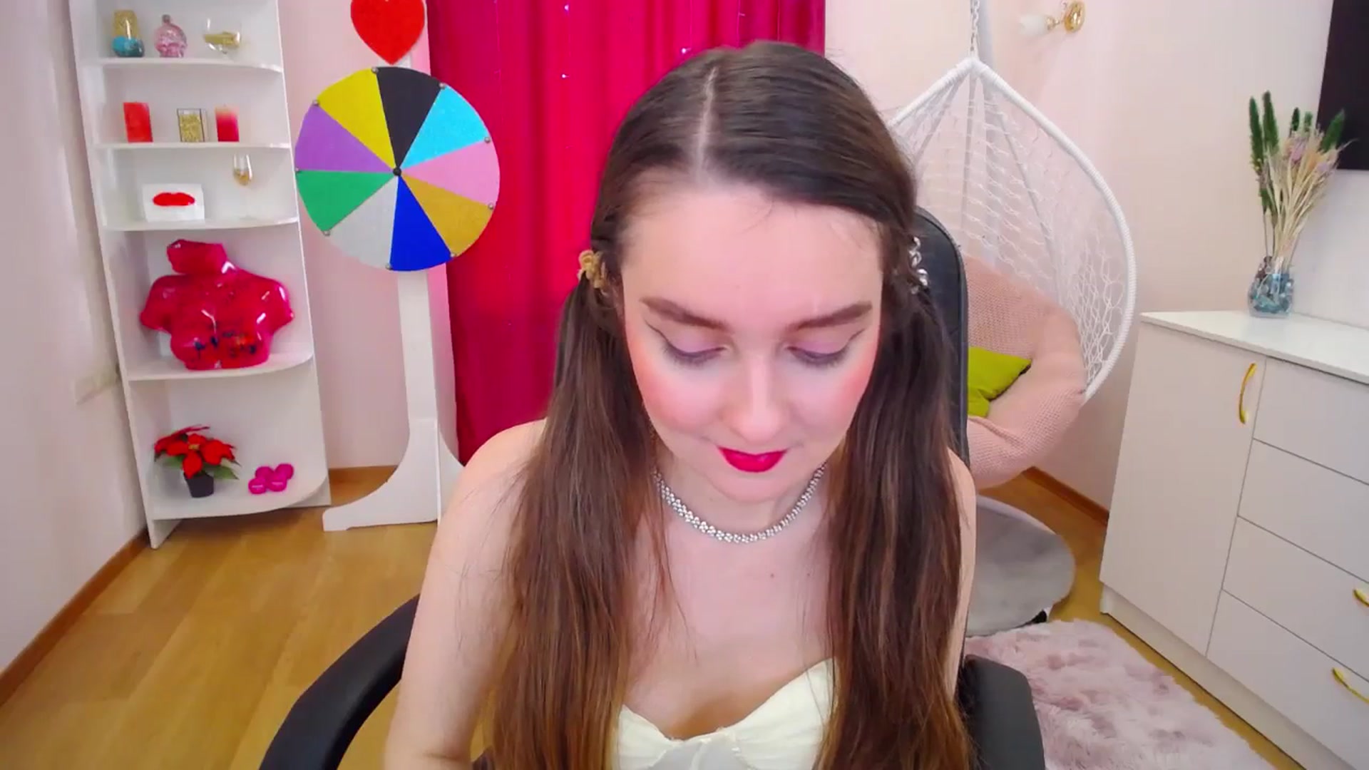 Gallery image thumbnail from Milim_Nava's myfreecams stream on, 09/23/2023, 12:18 image 19 of 20