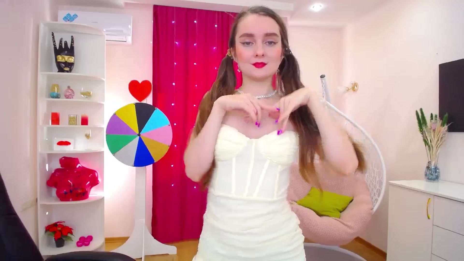 Gallery image thumbnail from Milim_Nava's myfreecams stream on, 09/23/2023, 13:31 image 17 of 20