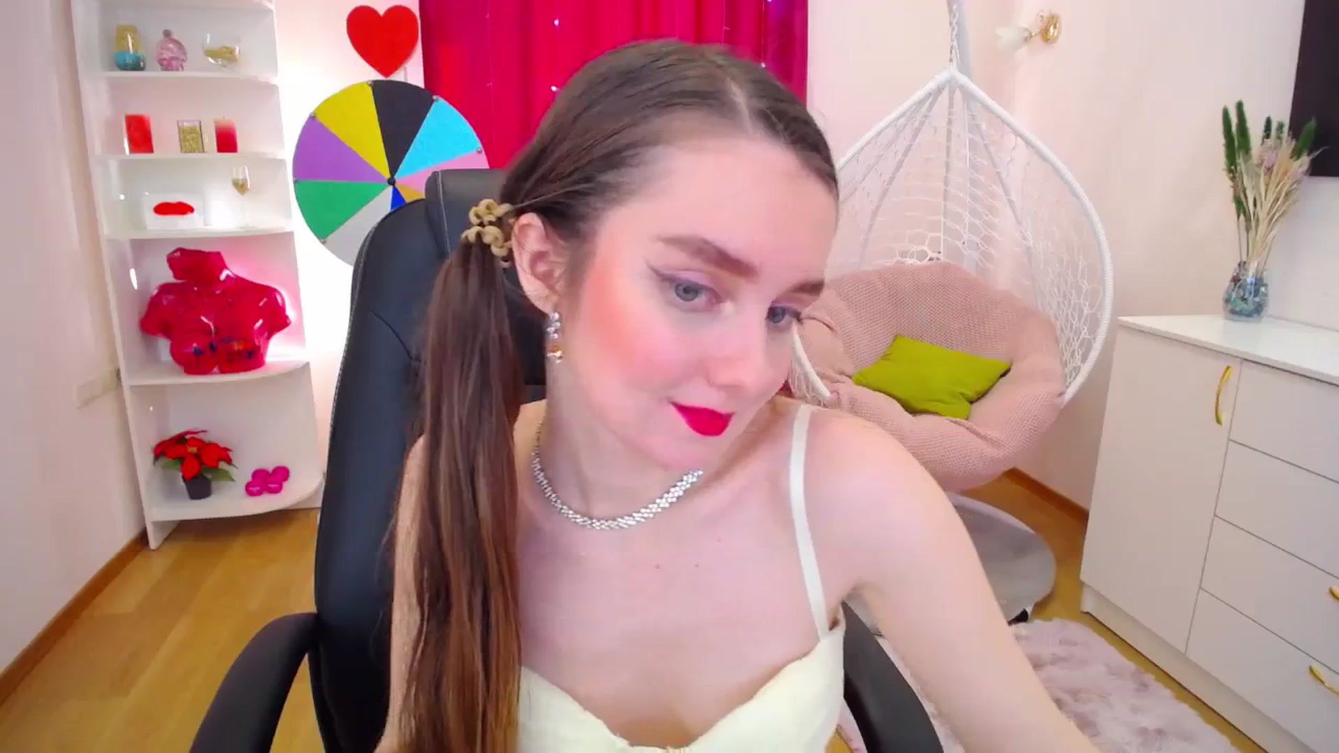 Gallery image thumbnail from Milim_Nava's myfreecams stream on, 09/23/2023, 13:31 image 19 of 20