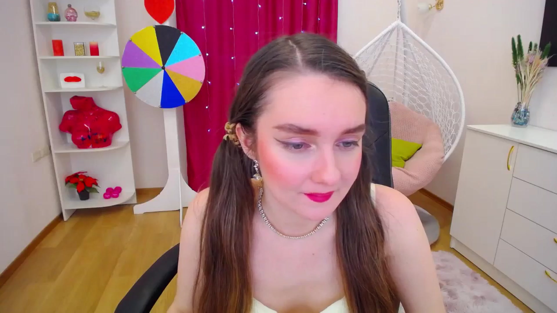 Gallery image thumbnail from Milim_Nava's myfreecams stream on, 09/23/2023, 15:46 image 2 of 20