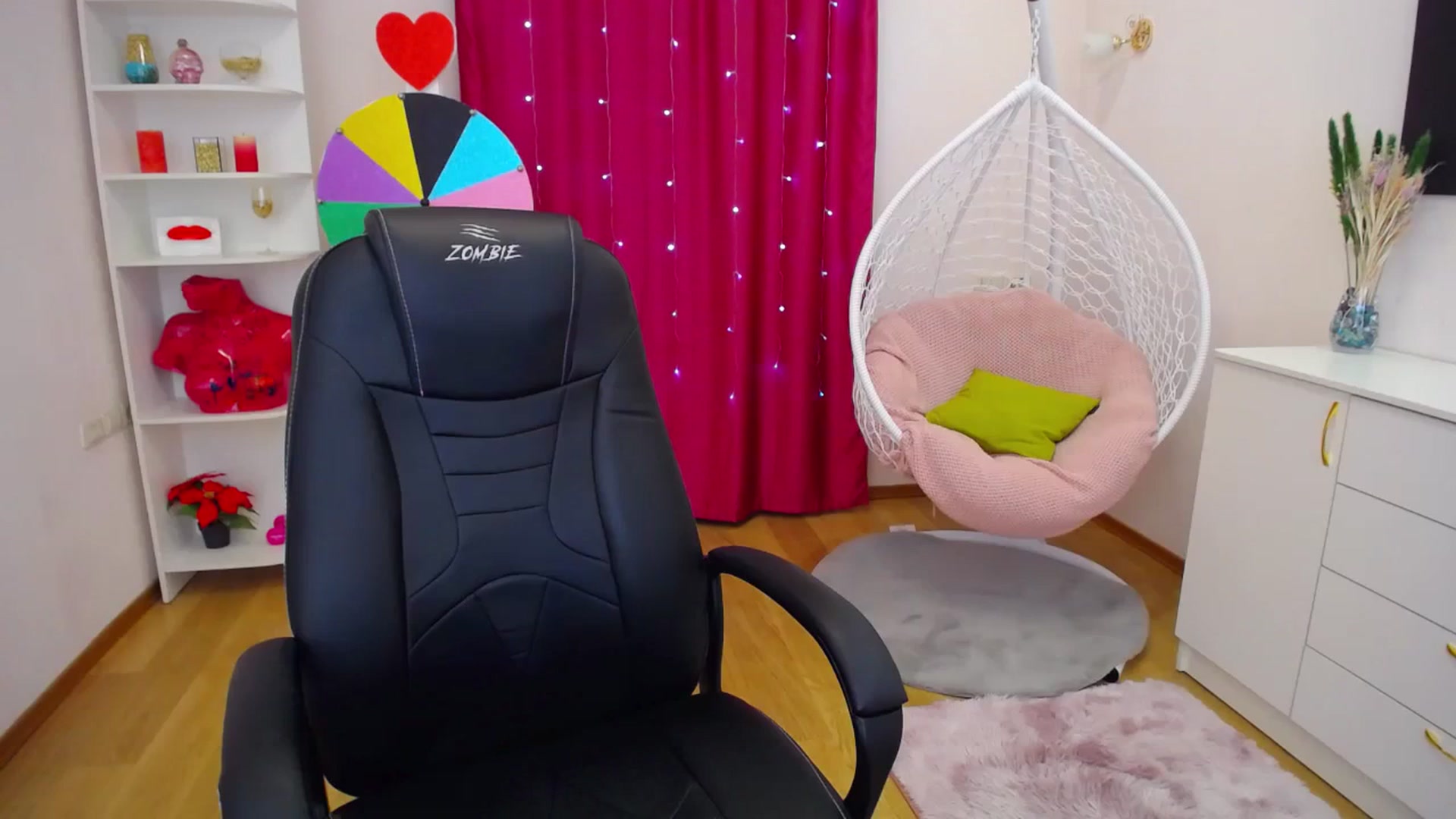Gallery image thumbnail from Milim_Nava's myfreecams stream on, 09/23/2023, 16:47 image 2 of 20