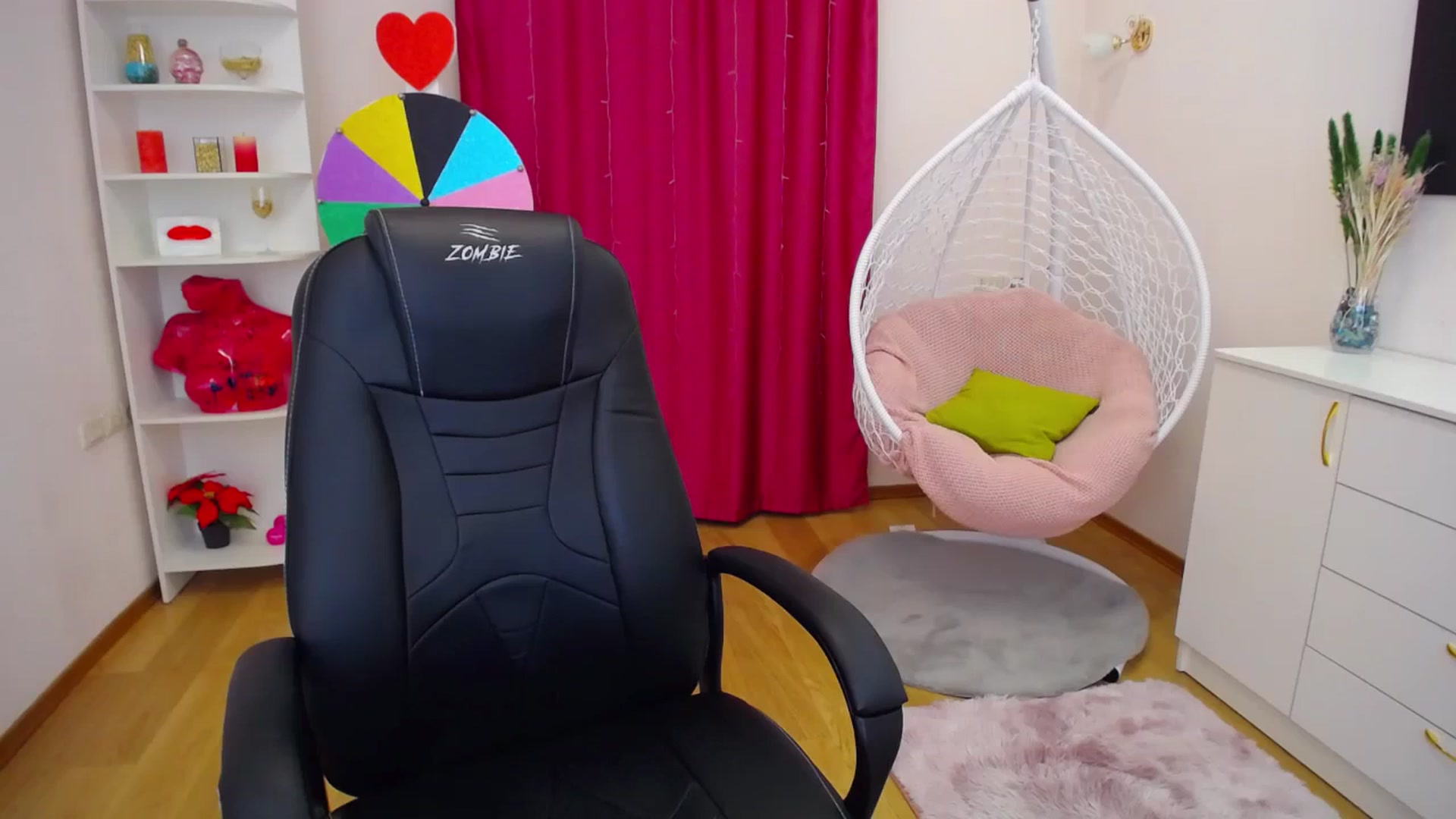 Gallery image thumbnail from Milim_Nava's myfreecams stream on, 09/23/2023, 16:47 image 3 of 20