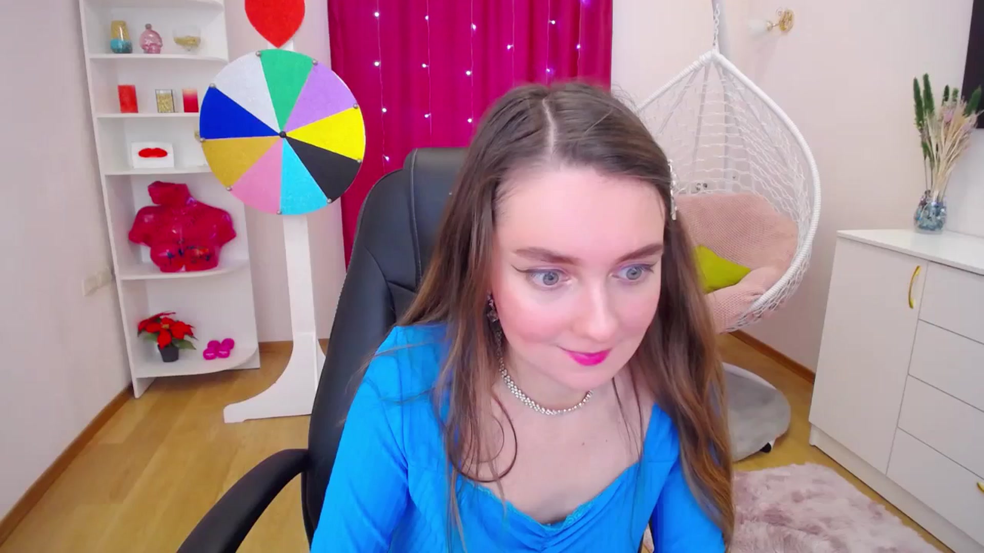 Gallery image thumbnail from Milim_Nava's myfreecams stream on, 09/24/2023, 11:46 image 10 of 20