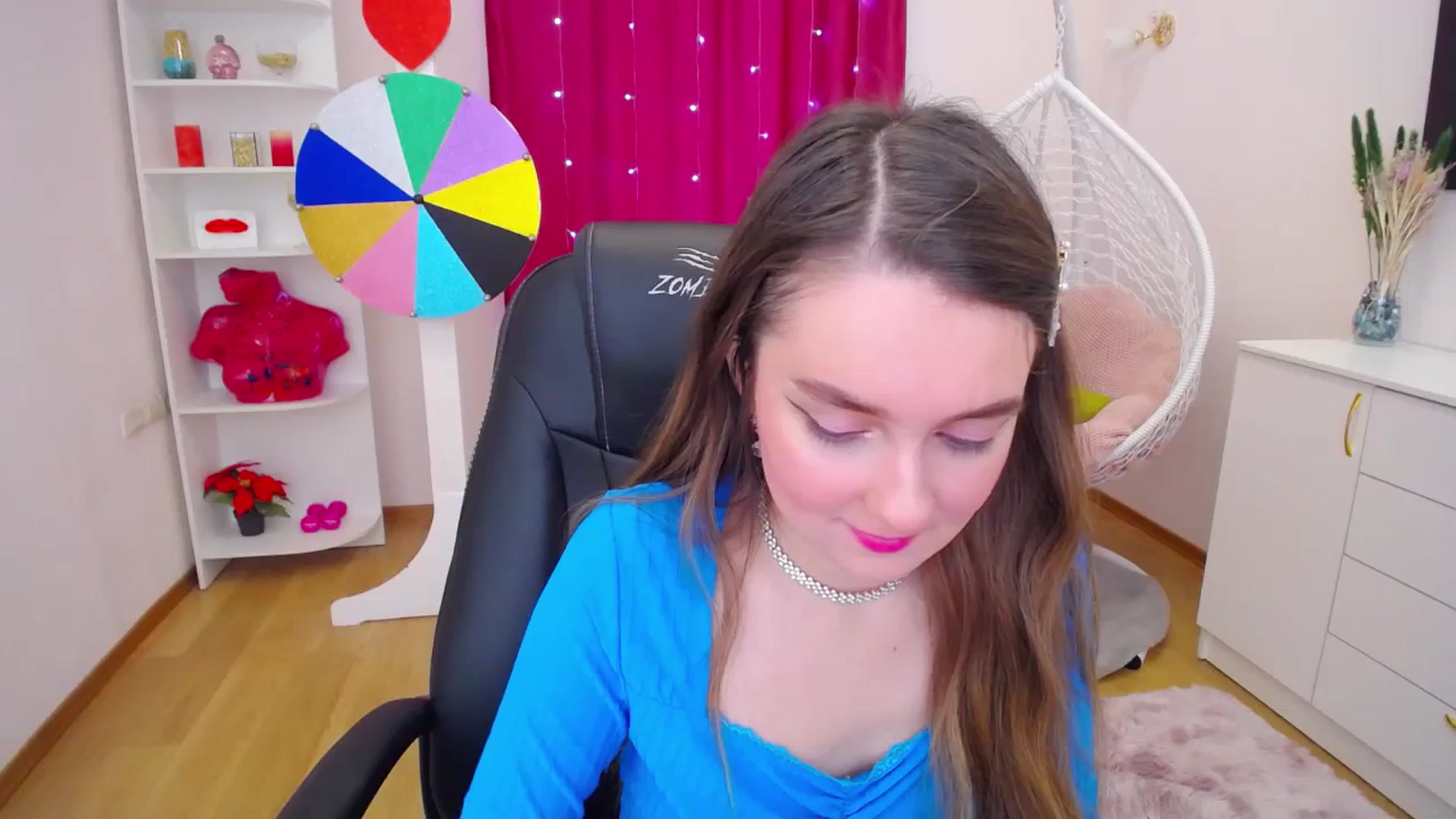 Gallery image thumbnail from Milim_Nava's myfreecams stream on, 09/24/2023, 11:46 image 6 of 20